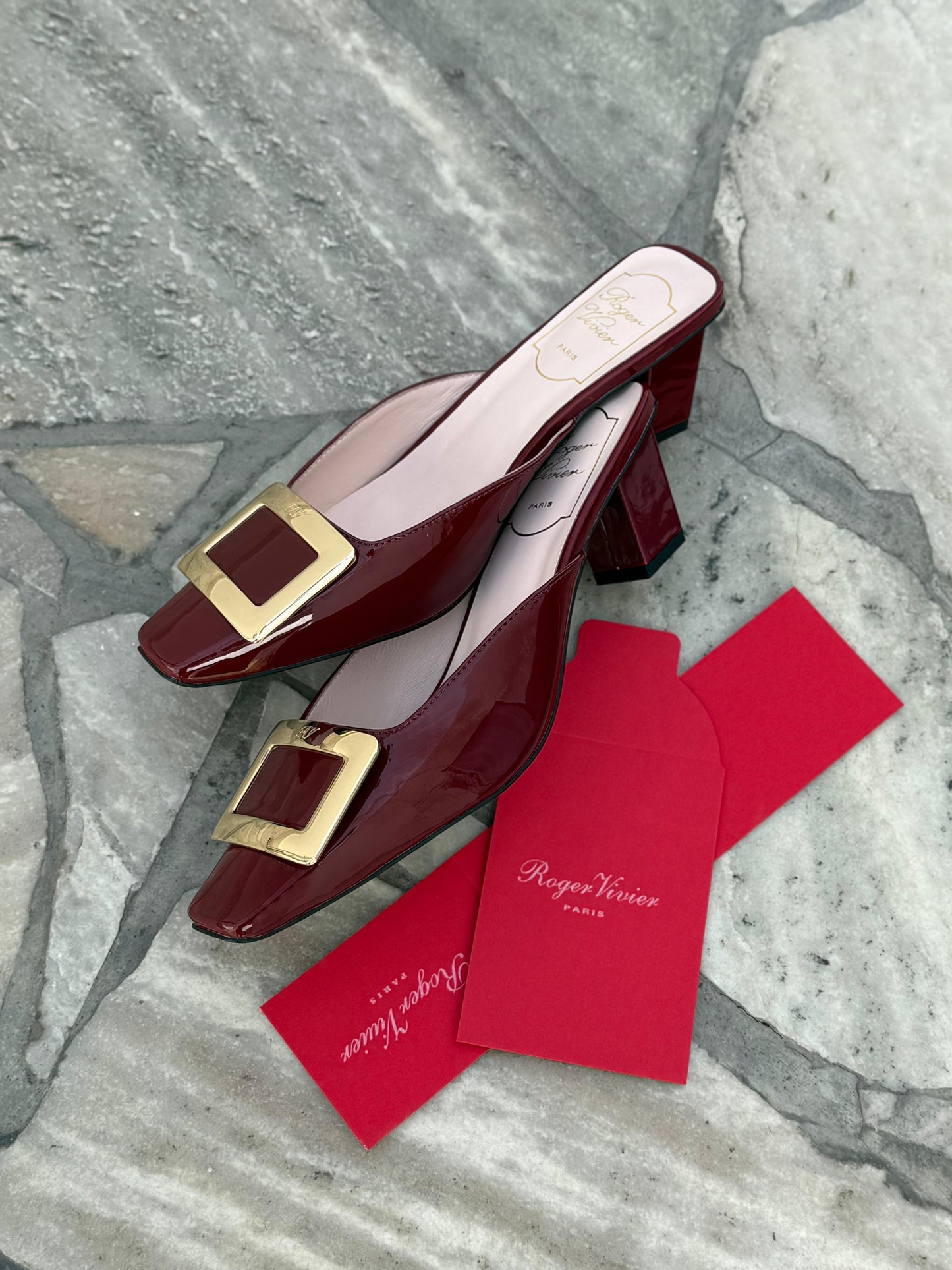 ROGER VIVIER