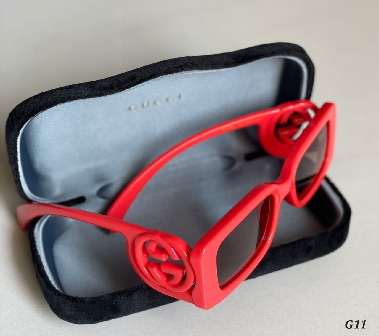 GUCCI