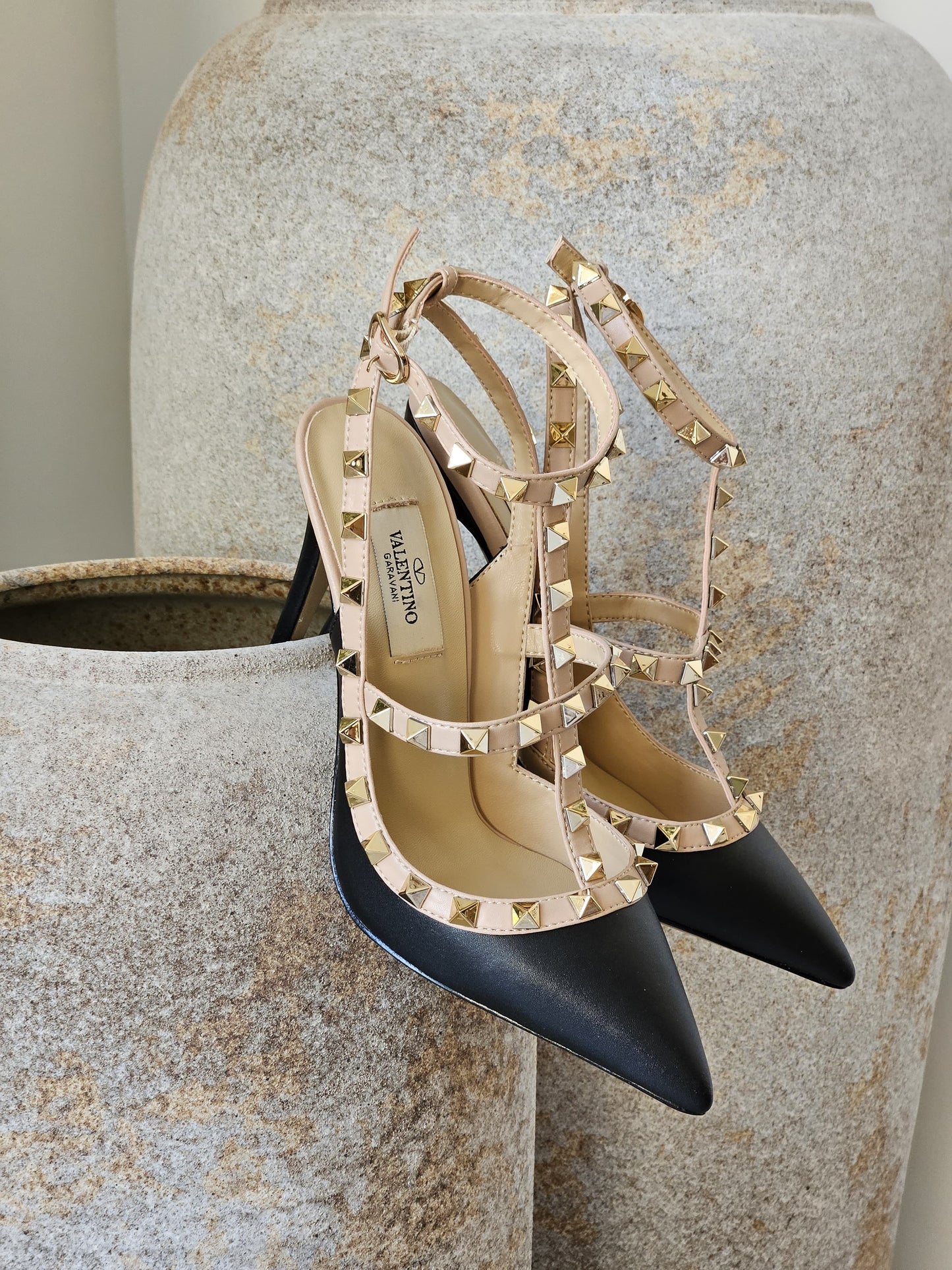 VALENTINO