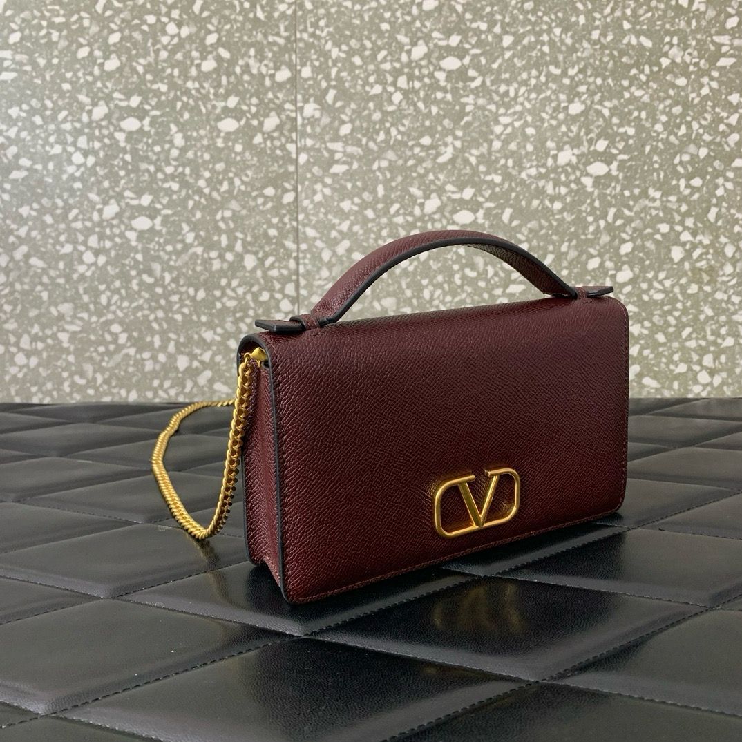 VALENTINO