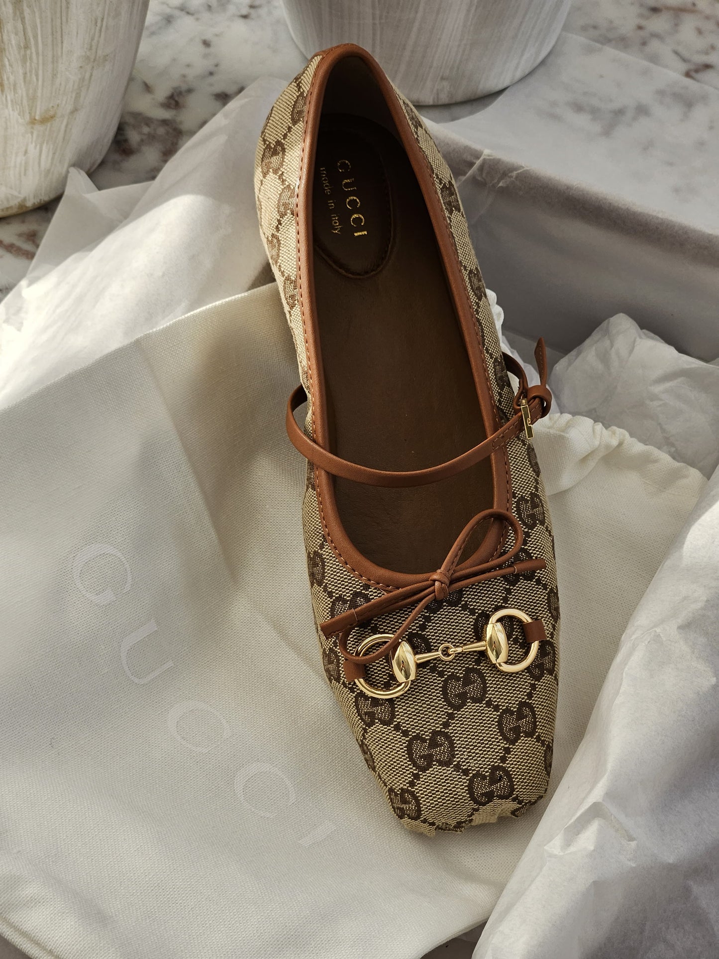 GUCCI