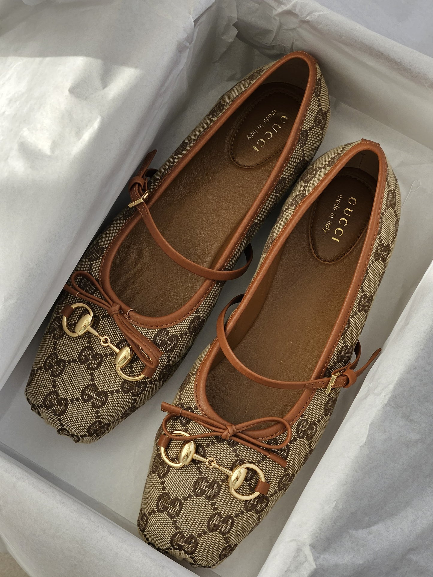 GUCCI