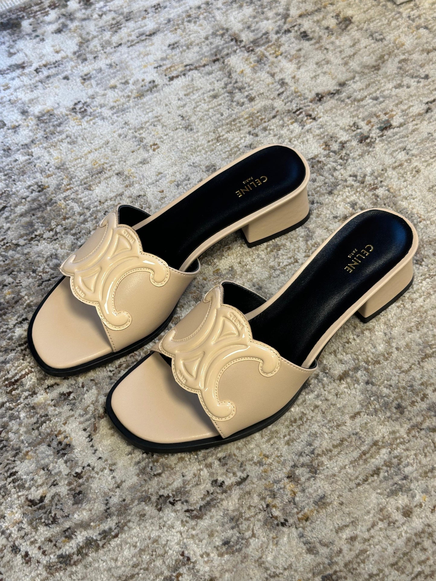 CELINE