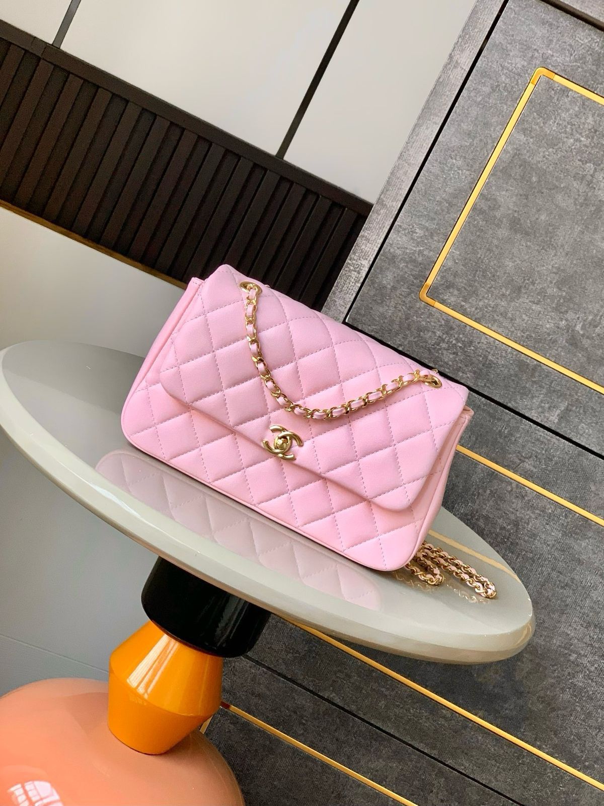 CHANEL