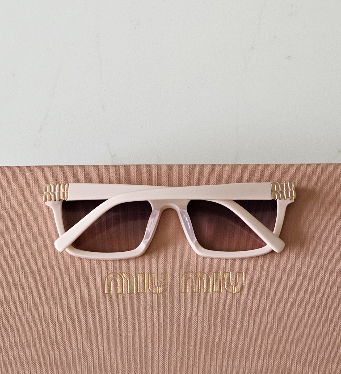 MIU MIU