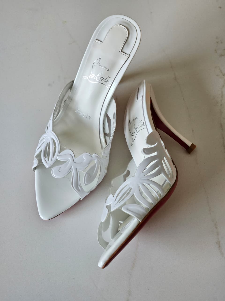 LOUBOUTIN