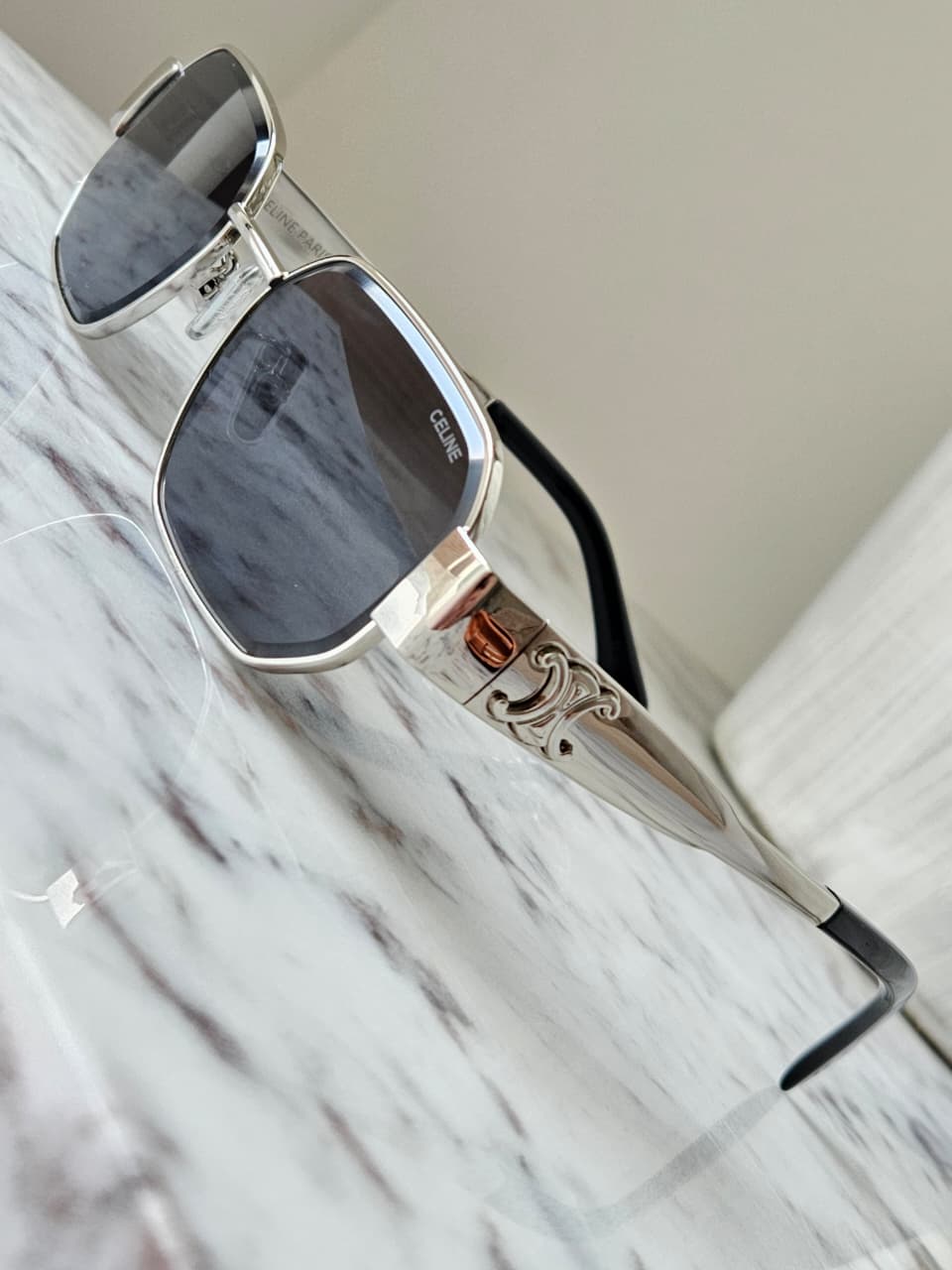 CELINE