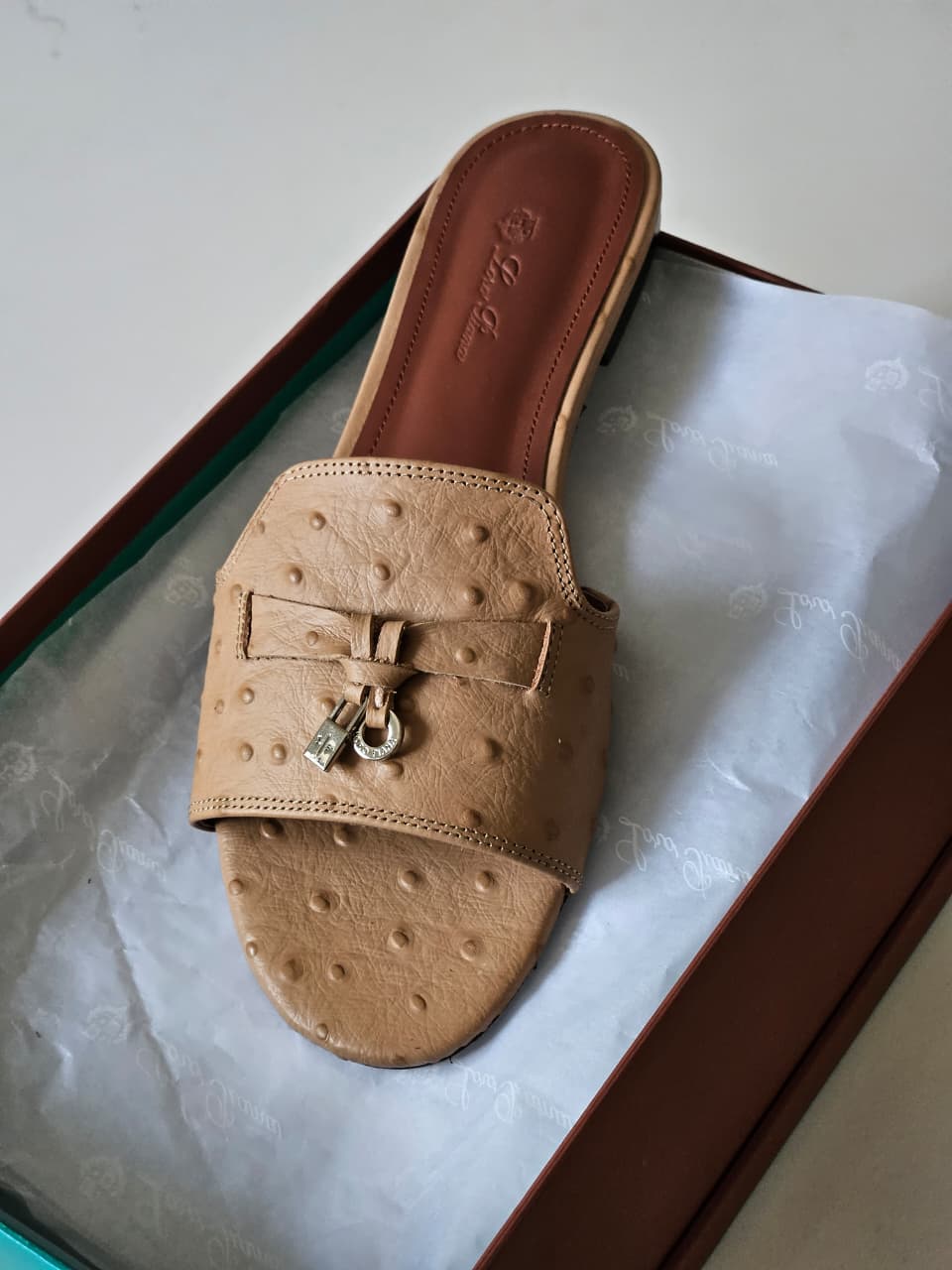 LORO PIANA