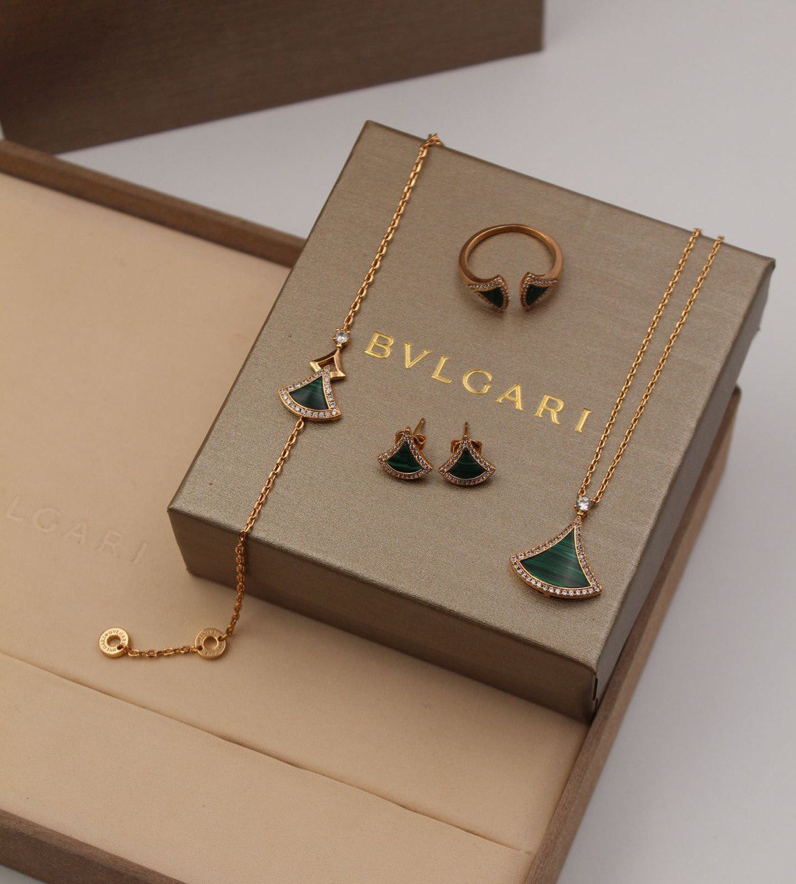 BVLGARI (SET)