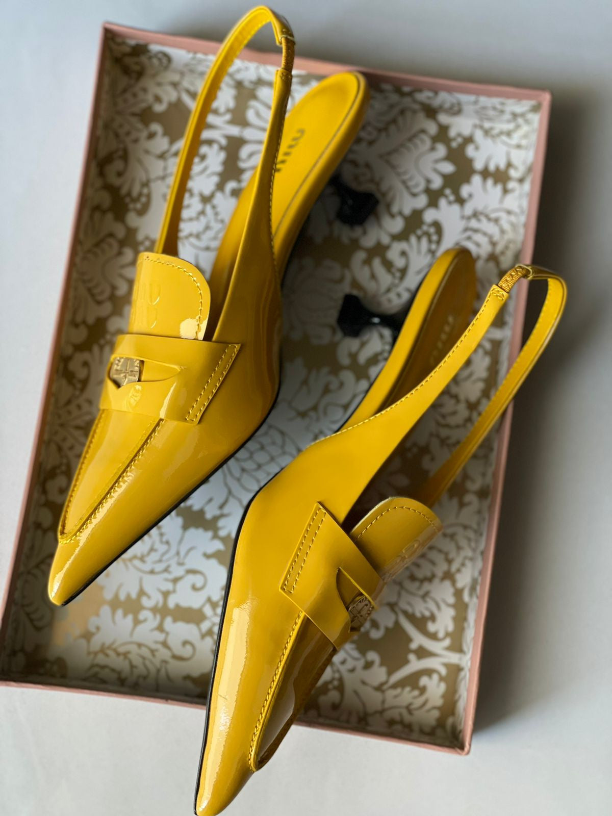 MIU MIU
