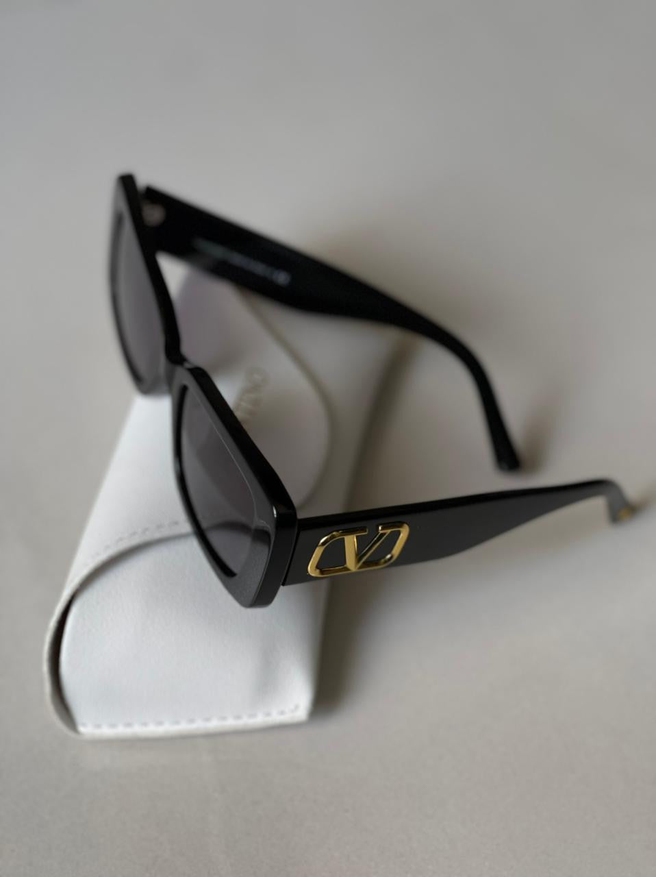 VALENTINO