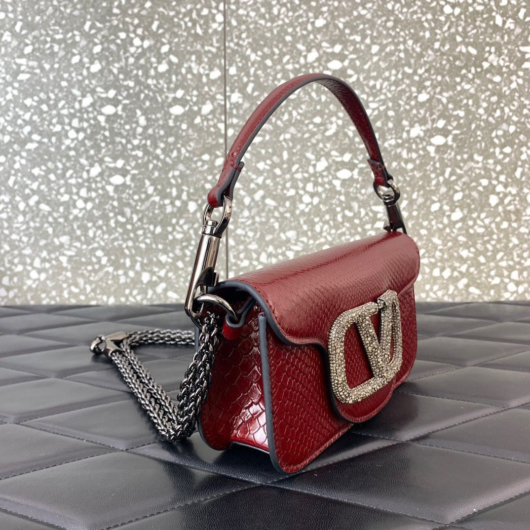VALENTINO
