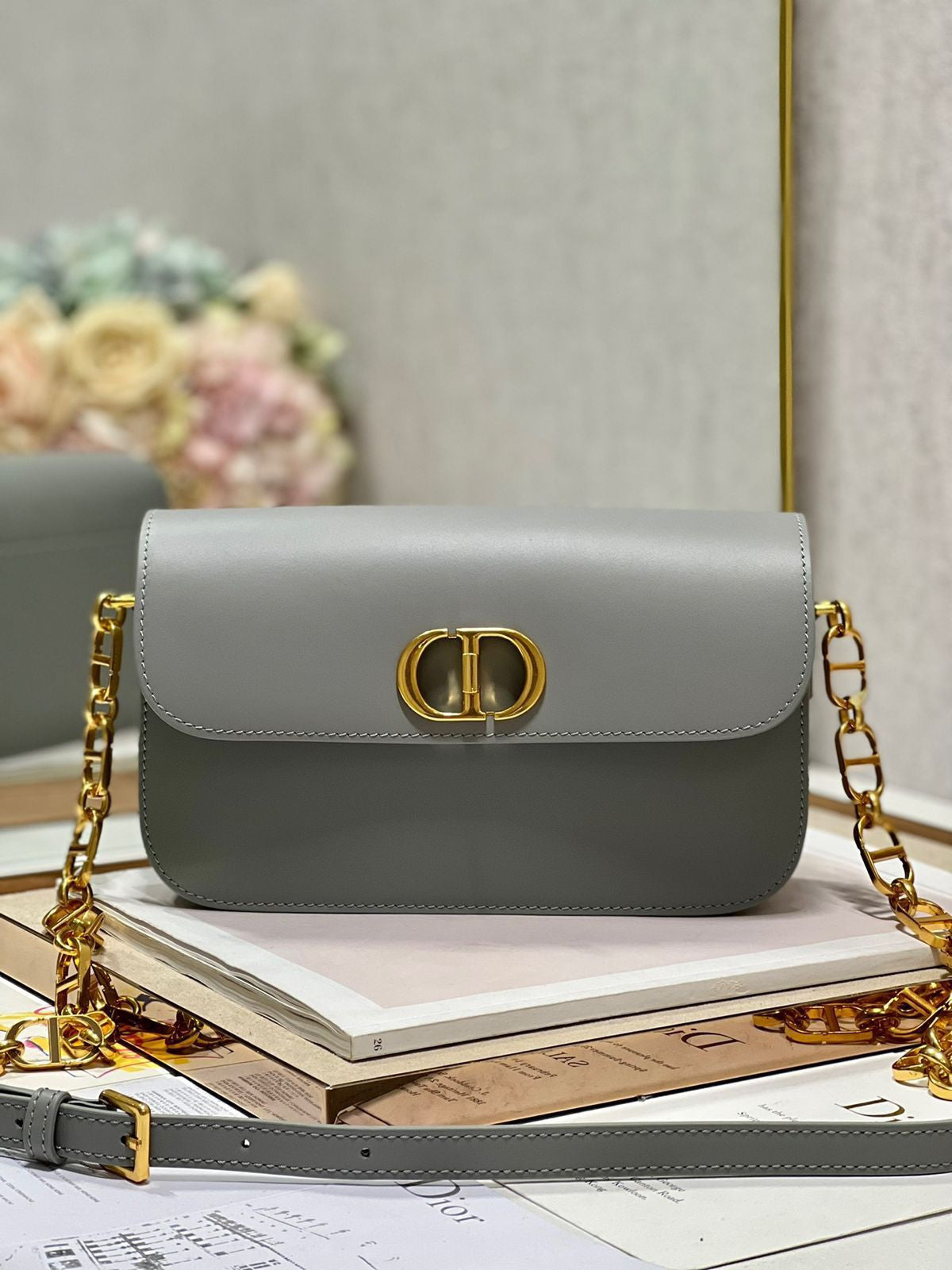 DIOR (4 Color)