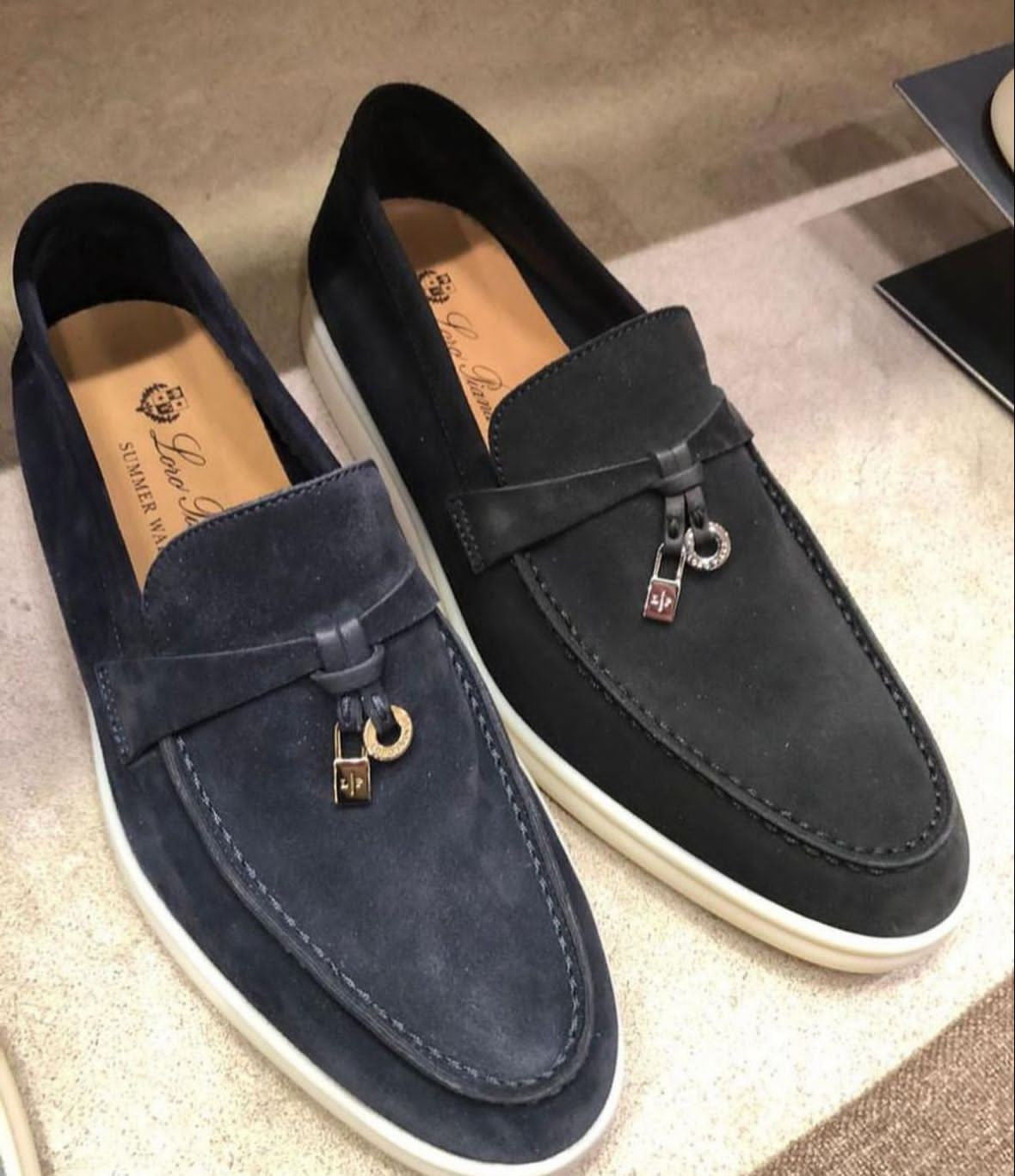 LORO PIANA (2 Color)