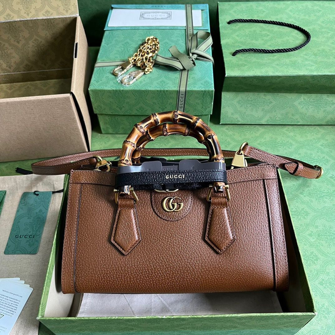 GUCCI (4 Color)