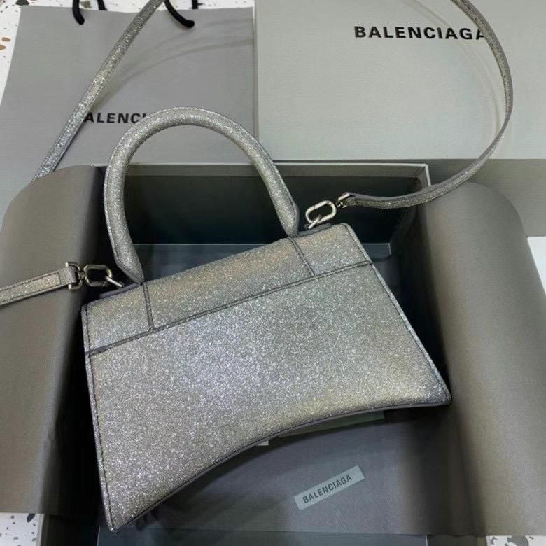 BALENCIAGA