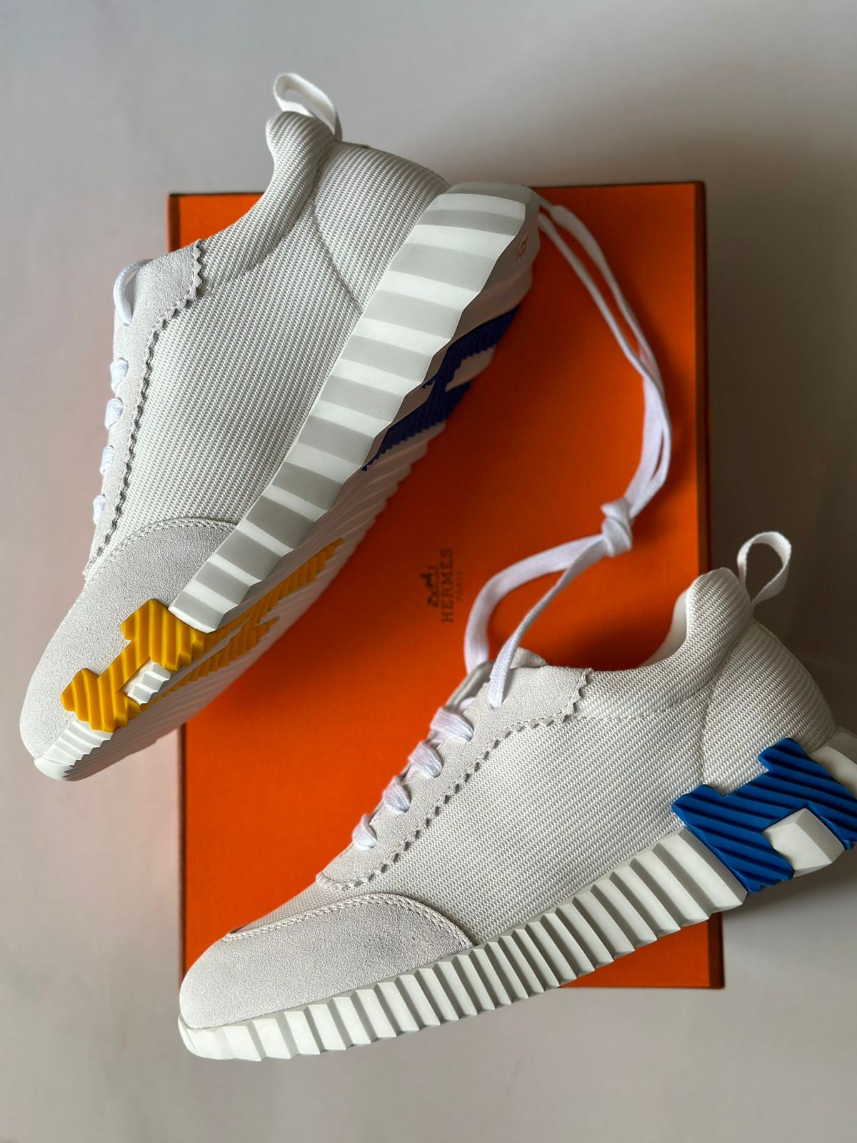 HERMES (3 Color)