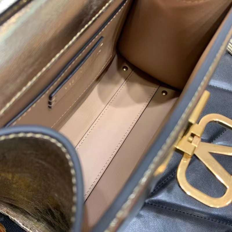 VALENTINO