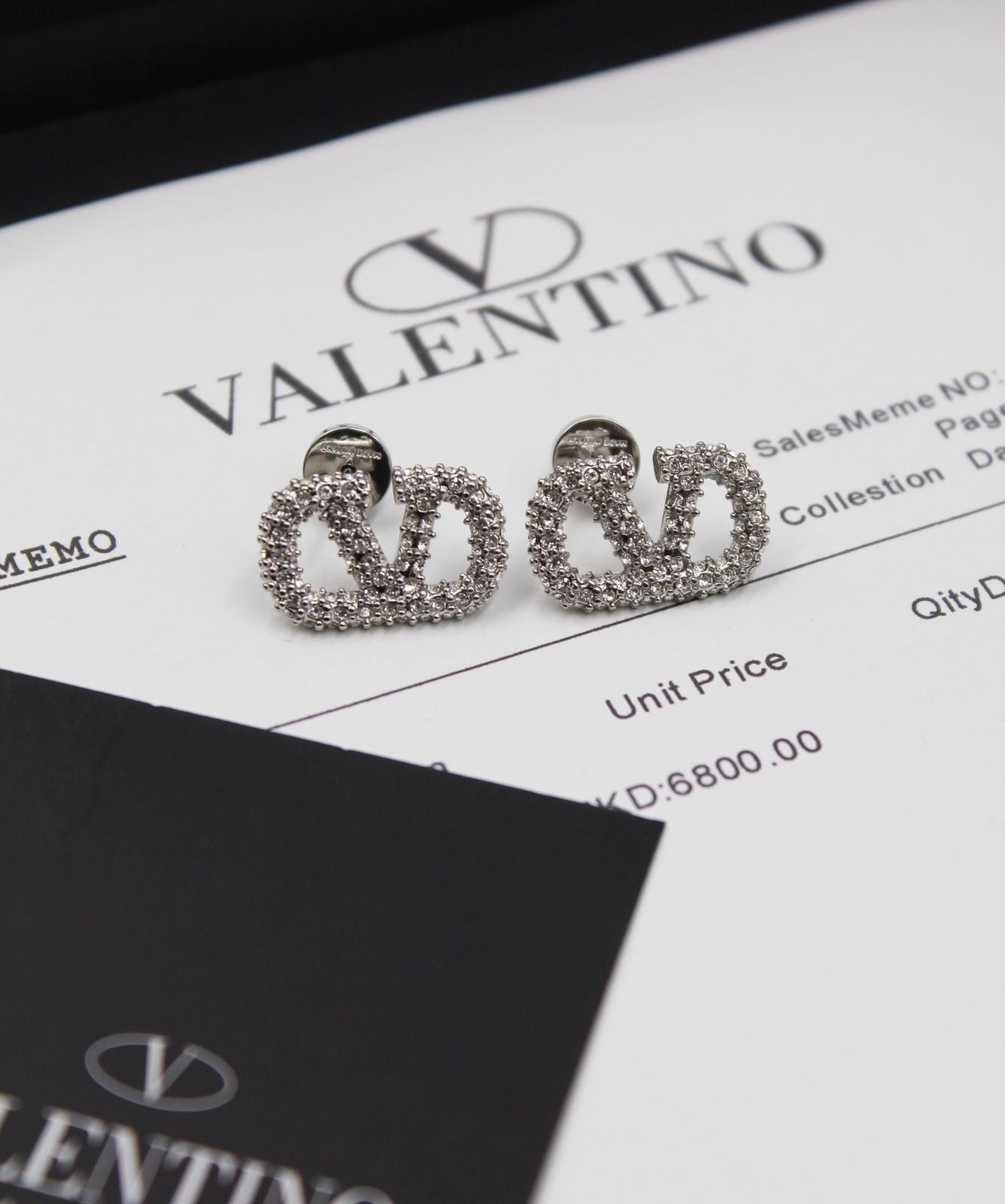 VALENTINO (Earing)
