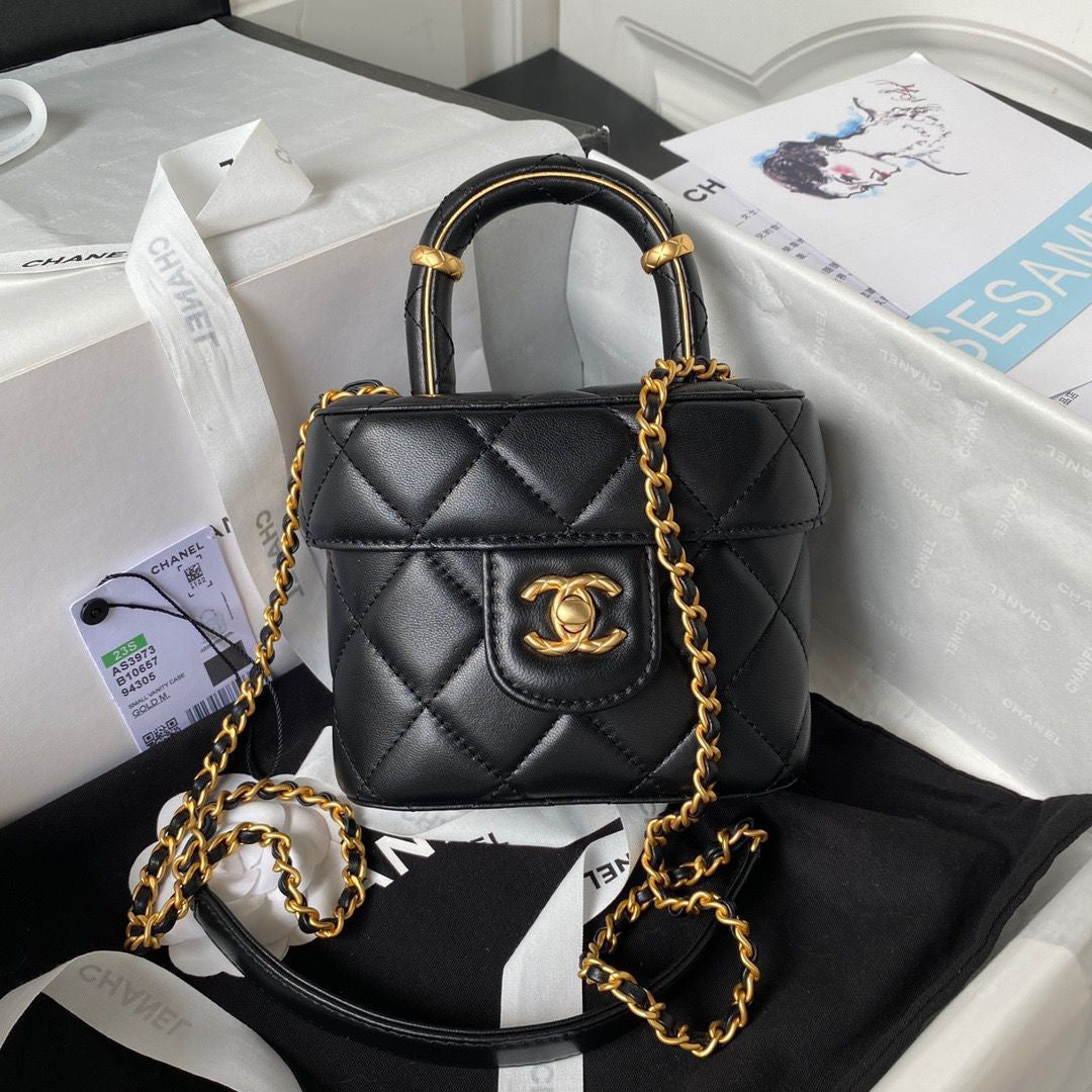 CHANEL (4 Color)