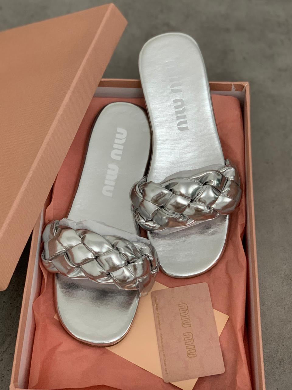 MIU MIU