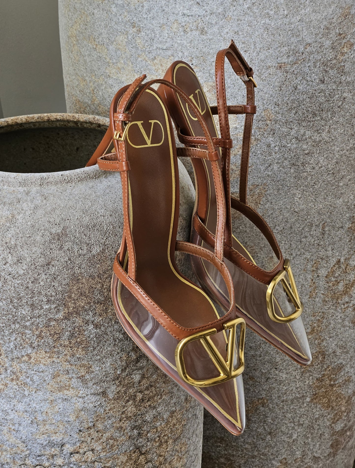 VALENTINO
