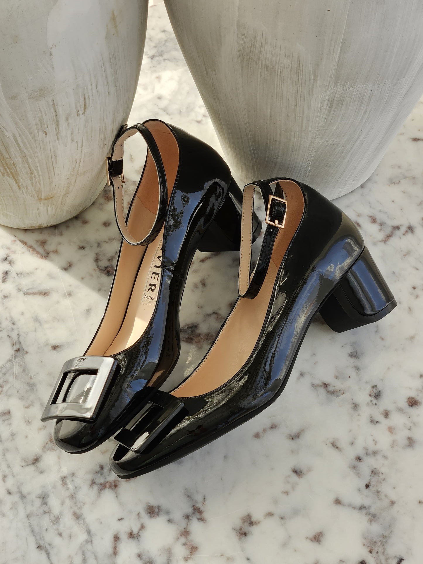 ROGER VIVIER