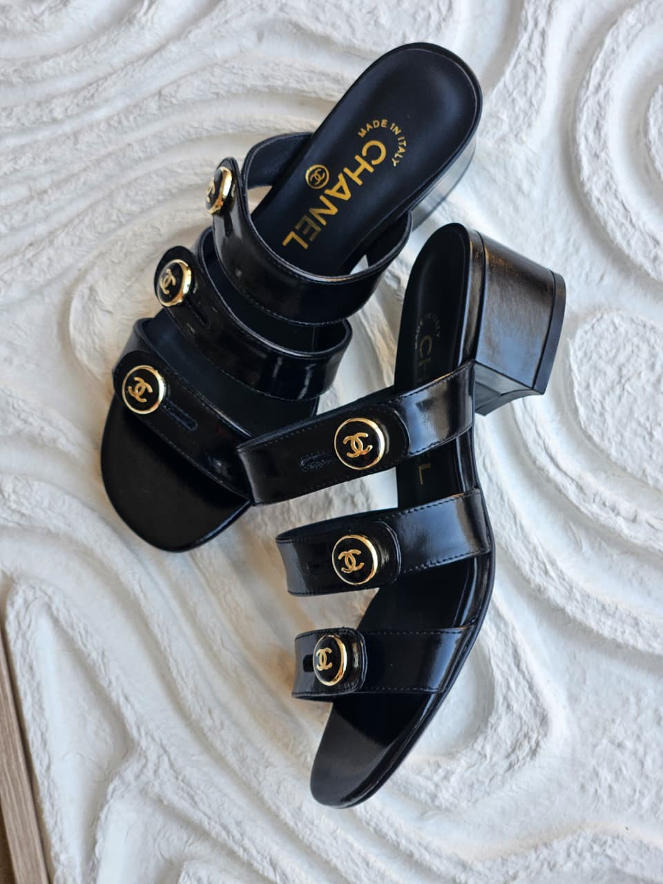 CHANEL