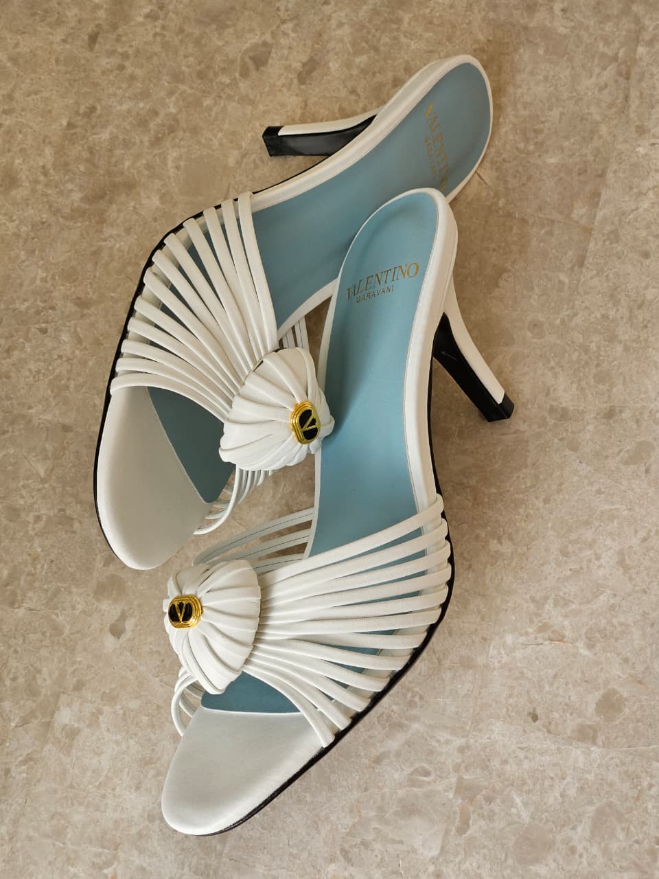 VALENTINO (2 Color)