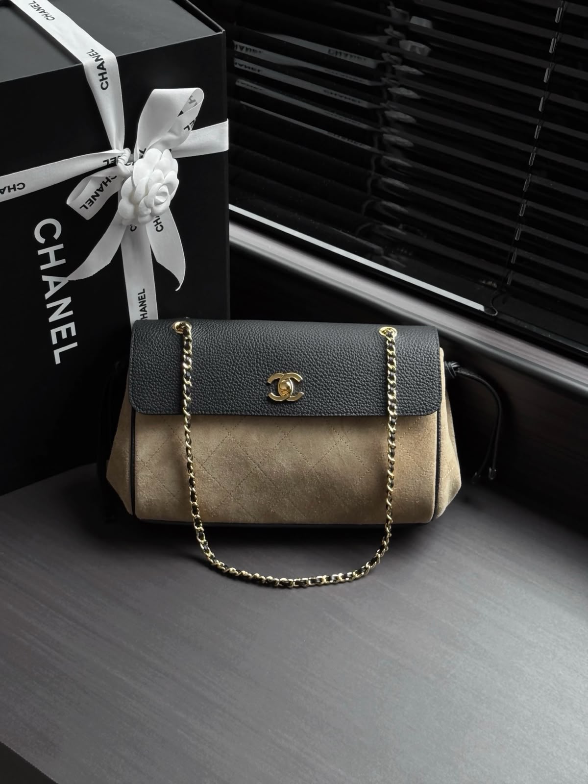 CHANEL (2 Color)