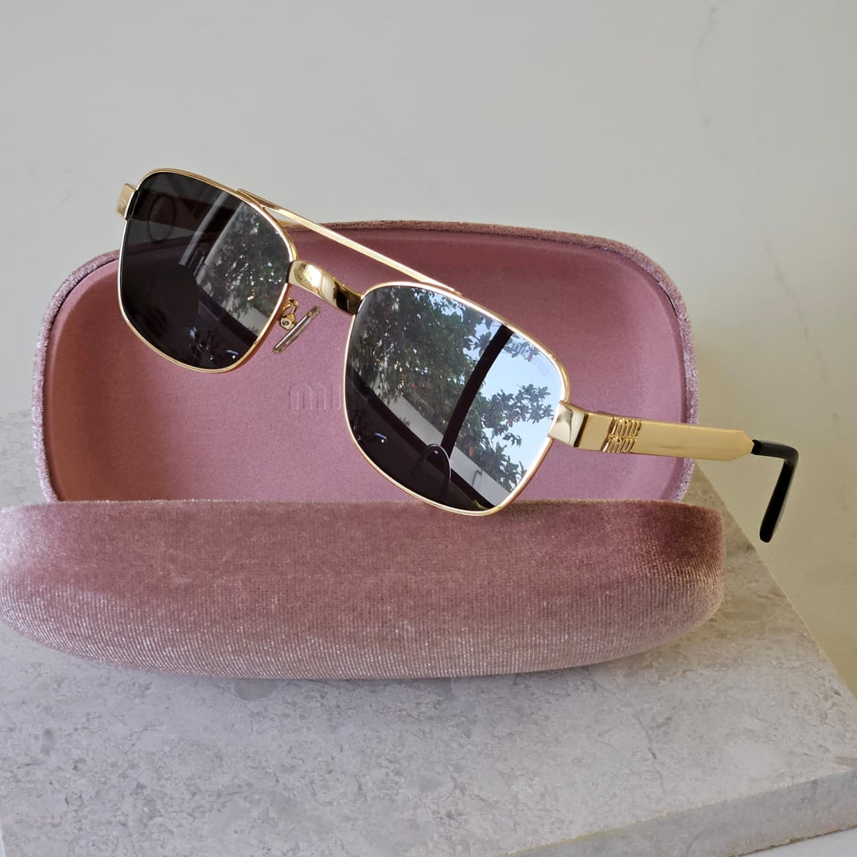 MIU MIU
