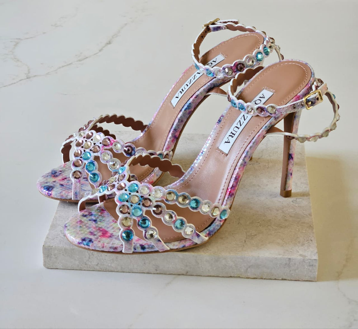 AQUAZZURA