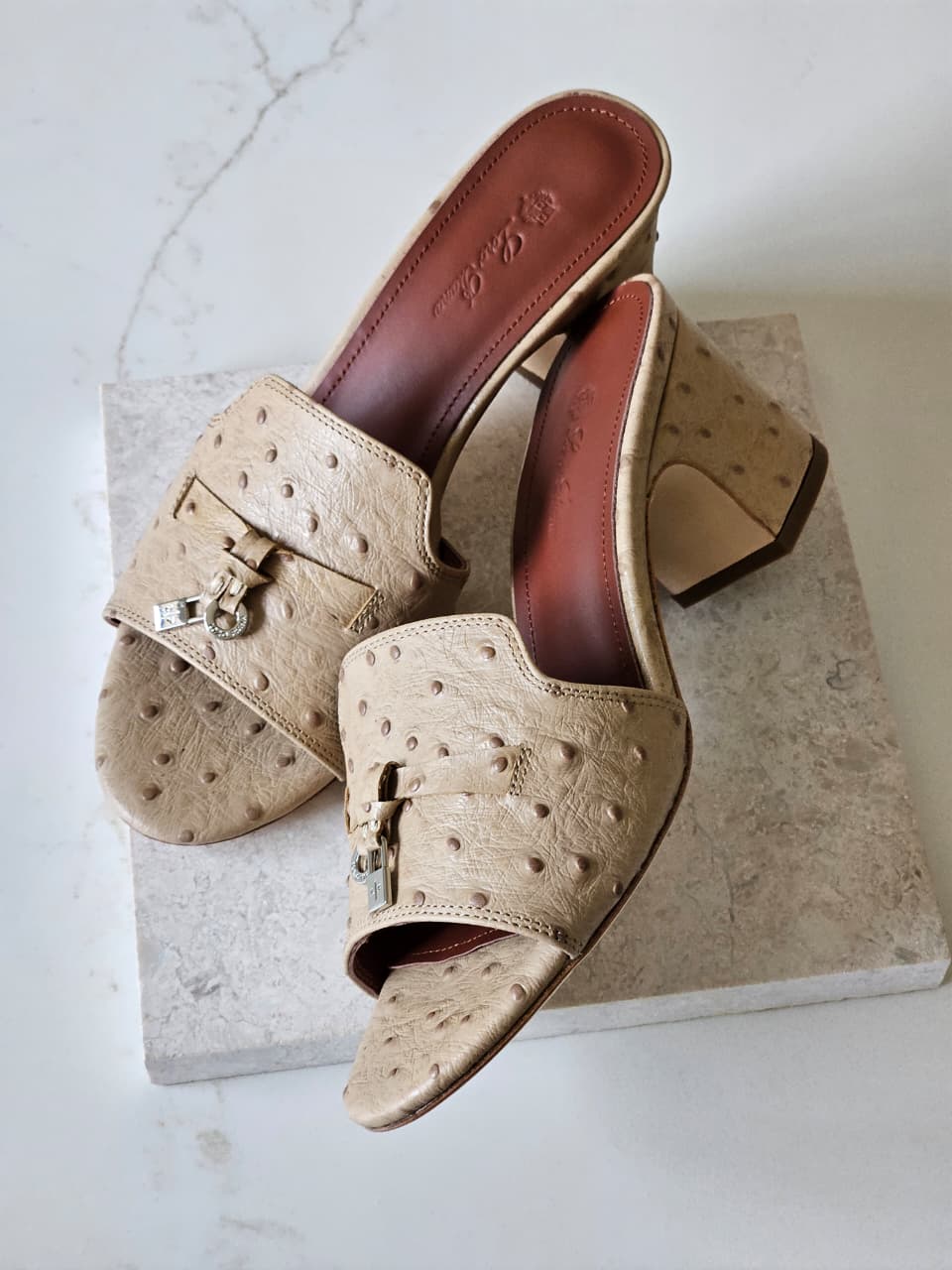 LORO PIANA