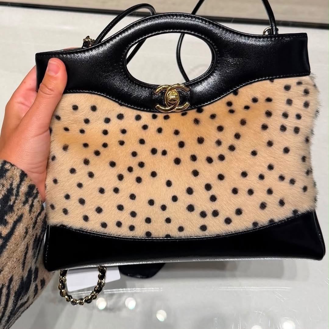 CHANEL