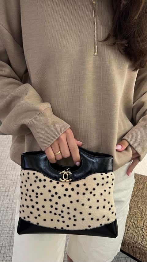 CHANEL