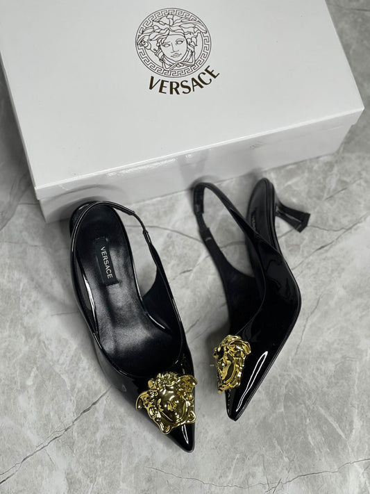 VERSACE