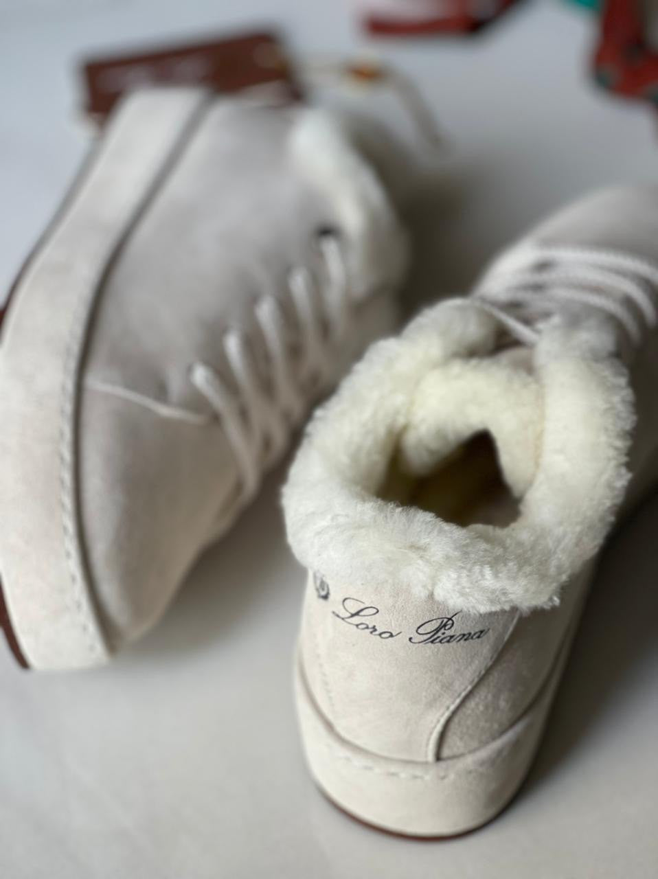LORO PIANA