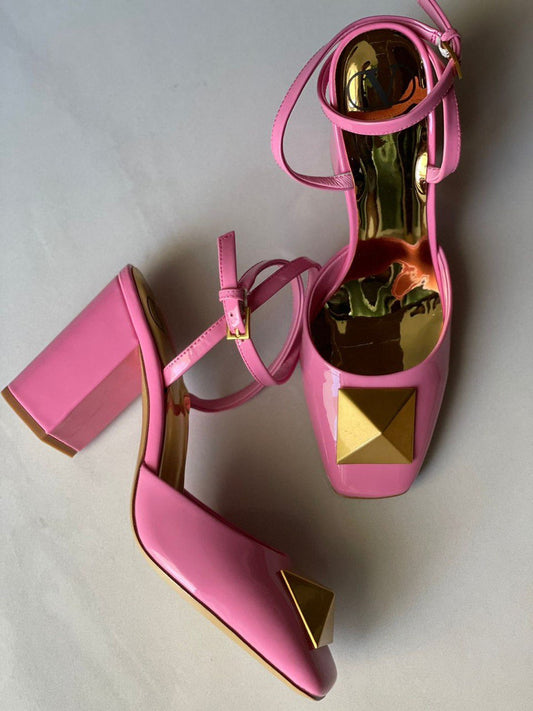 VALENTINO