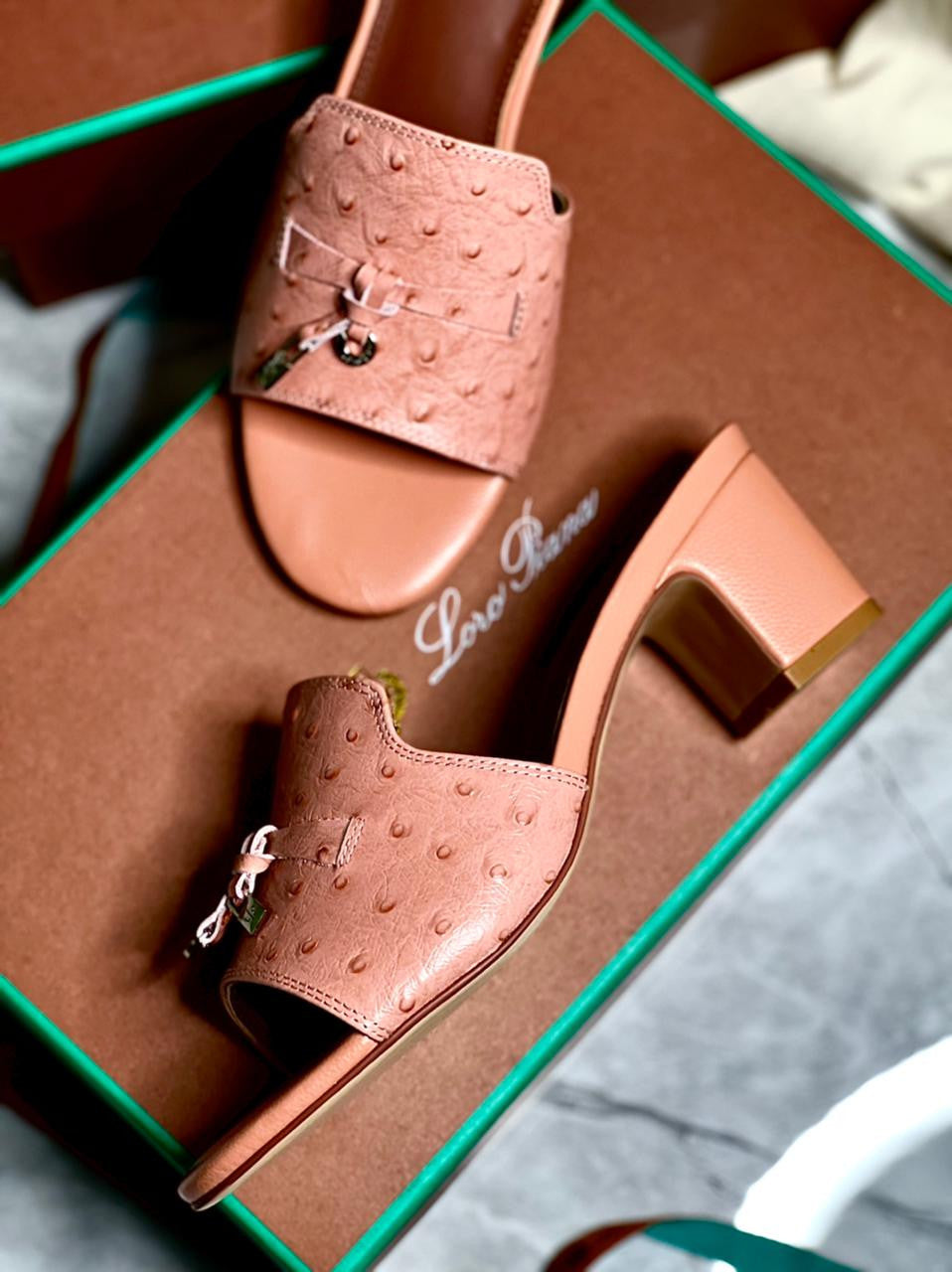 LORO PIANA