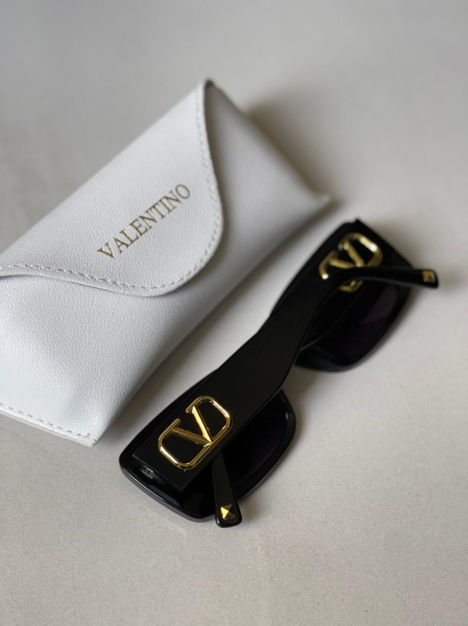 VALENTINO
